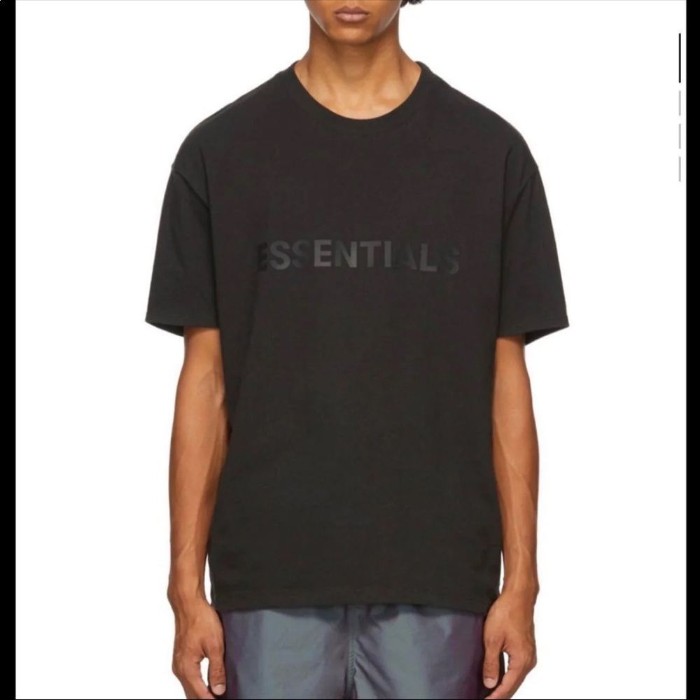 Fear of God Essentials Boxy Tee Black Logo size XS NEW